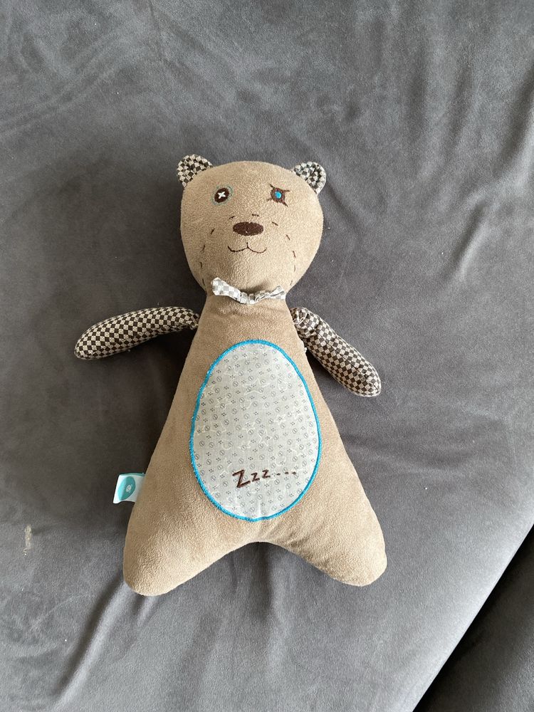 Mis szumis miś wishbear