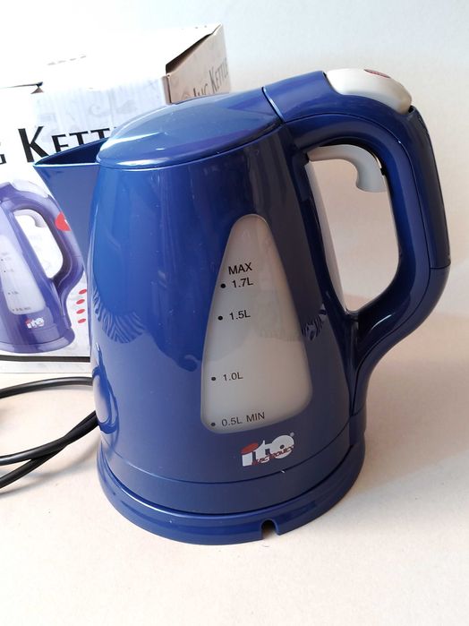 Nowy zestaw AGD czajniki, ekspres, kubki, żelazko, suszarka prezent