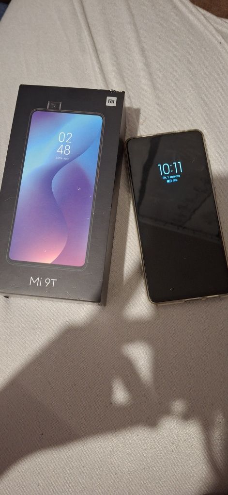 Xiaomi mi 9t 6/128 без трещин