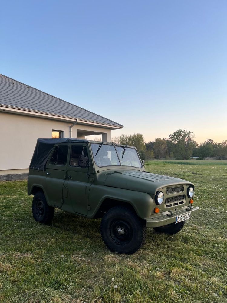 Uaz 469B  Uaz 469 B