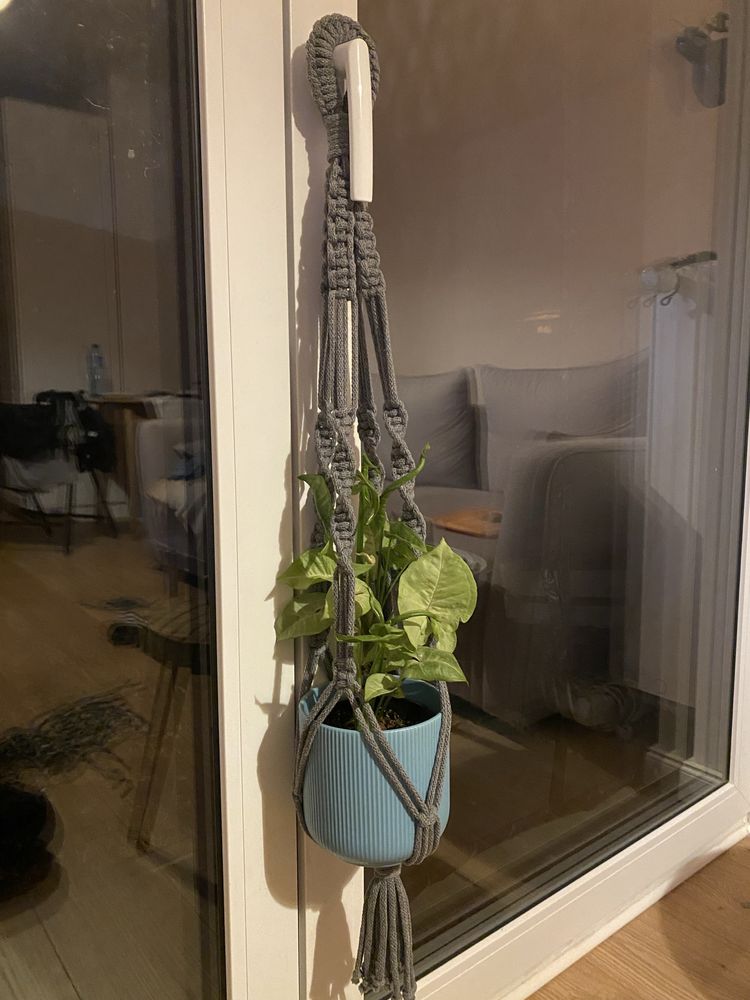 Cudny szary kwietnik z grubego sznurka makrama handmade