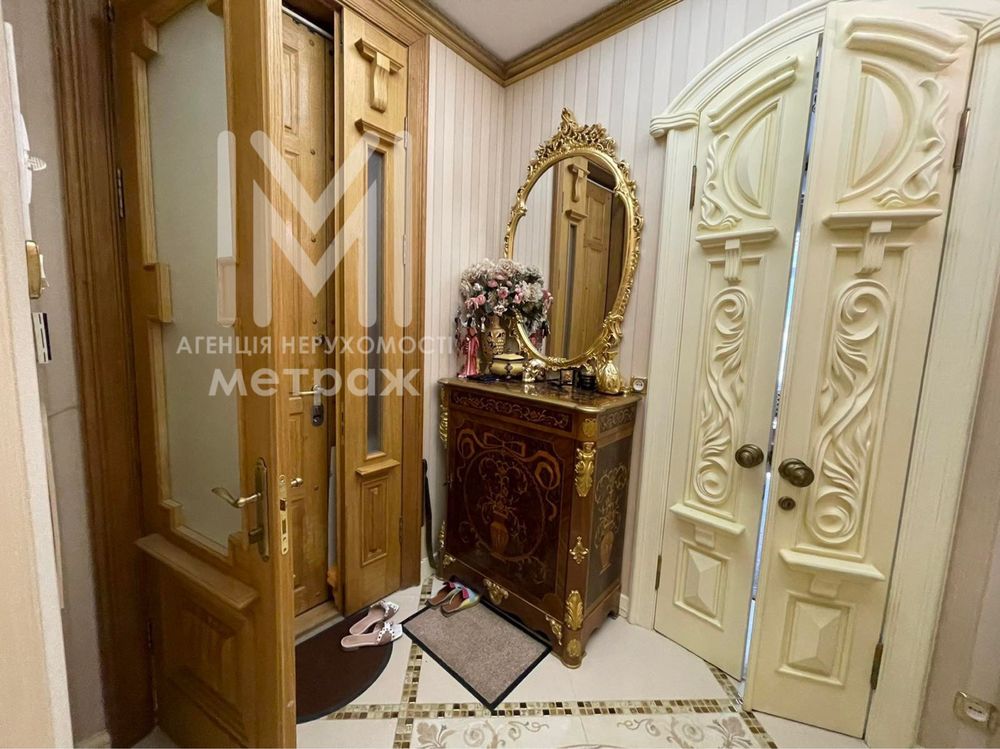 ЦЕНТР ,,‼️ЦАРСКАЯ КВАРТИРА’‼️112 м2 . 4-х к. Ярослава Мудрого