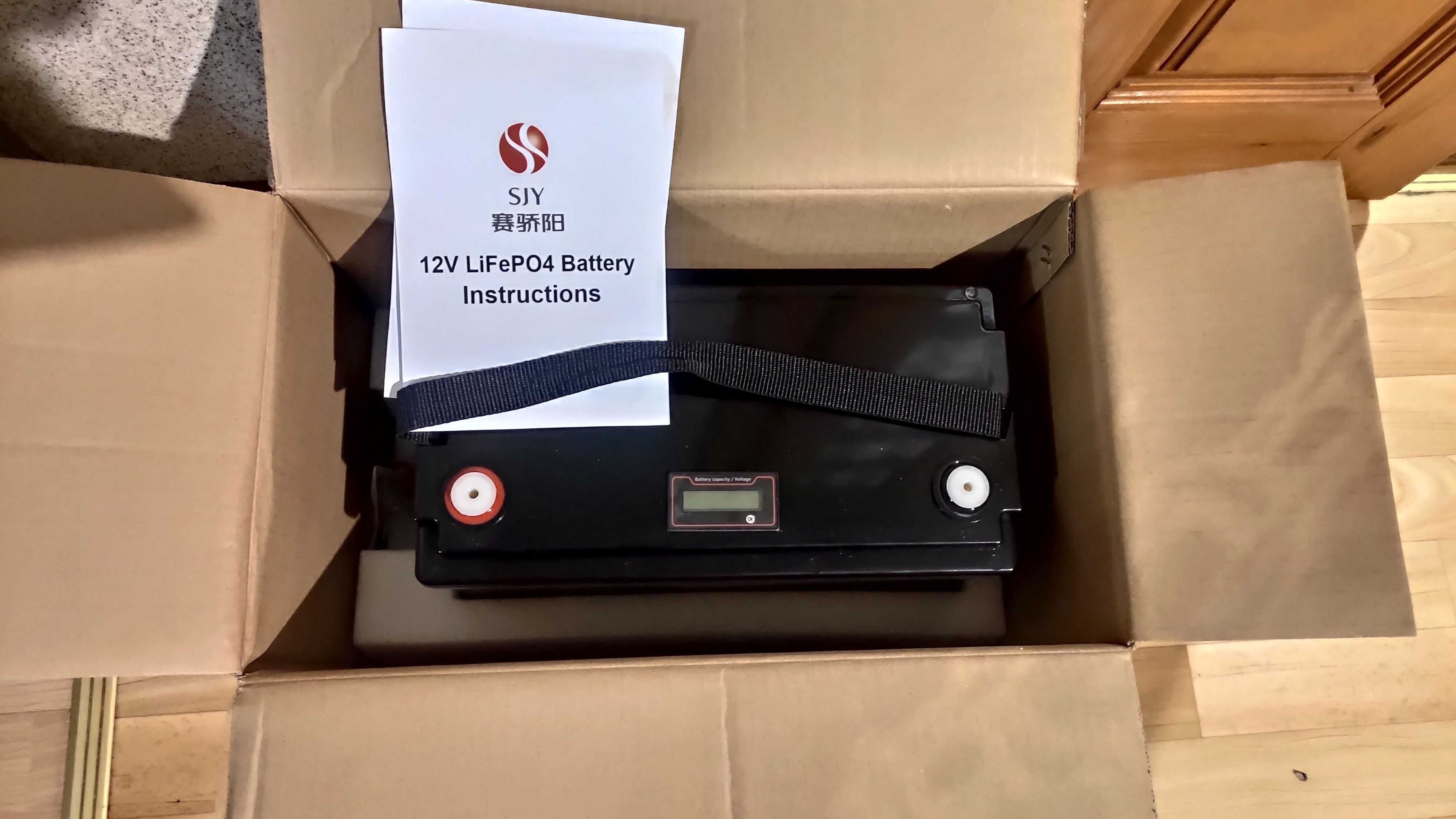 Акумулятор SJY.  LiFePo4 12v 100 Ah Оригінал. з LCD дисплеєм