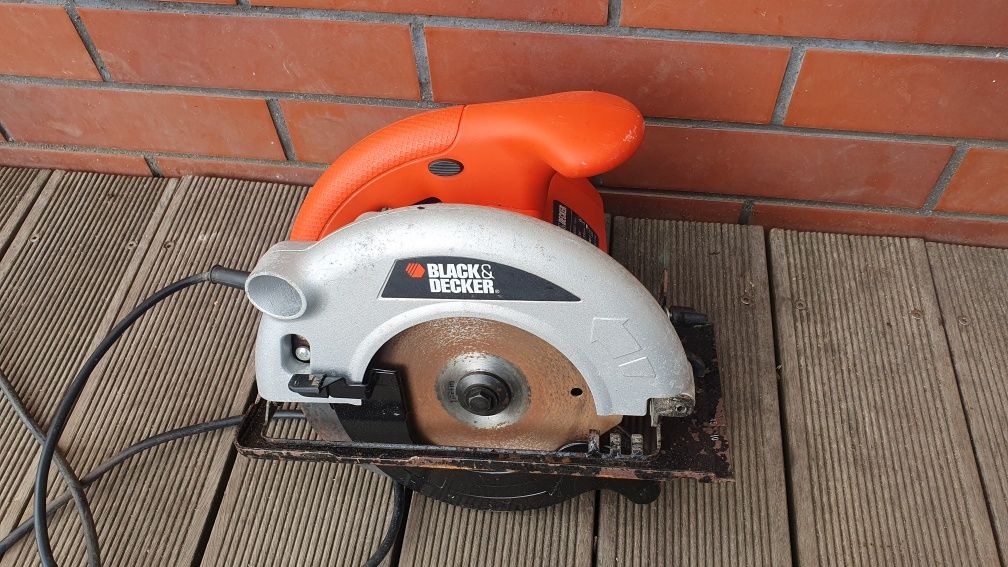 Pila tarczowa black decker