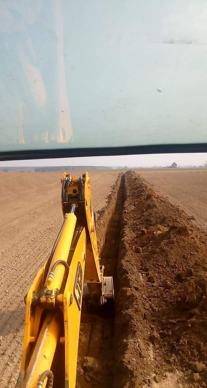 Usługi koparko ładowarką bus z wywrotką