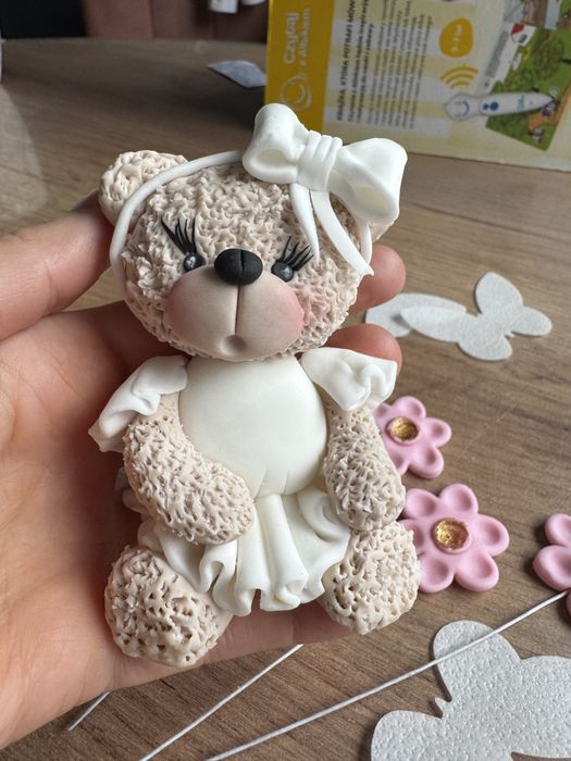 Zestaw na tort mis kwiatki motylki z masy cukrowej