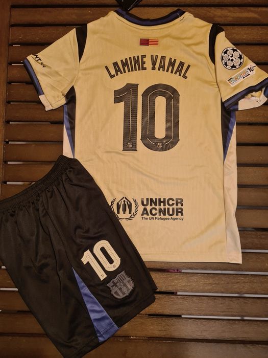 Strój piłkarski wyjazdowy fc Barcelona Yamal  152-158 cm