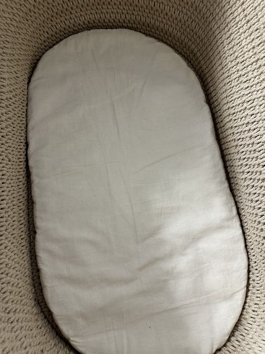 Переносна вʼязана люлька качалка для немовлят 0-6 місяців