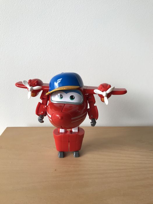 Flip z Super Wings figurka transformująca samolot robot 2w1
