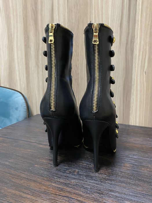 Брендові черевики, напівчоботи Balmain 37-38
