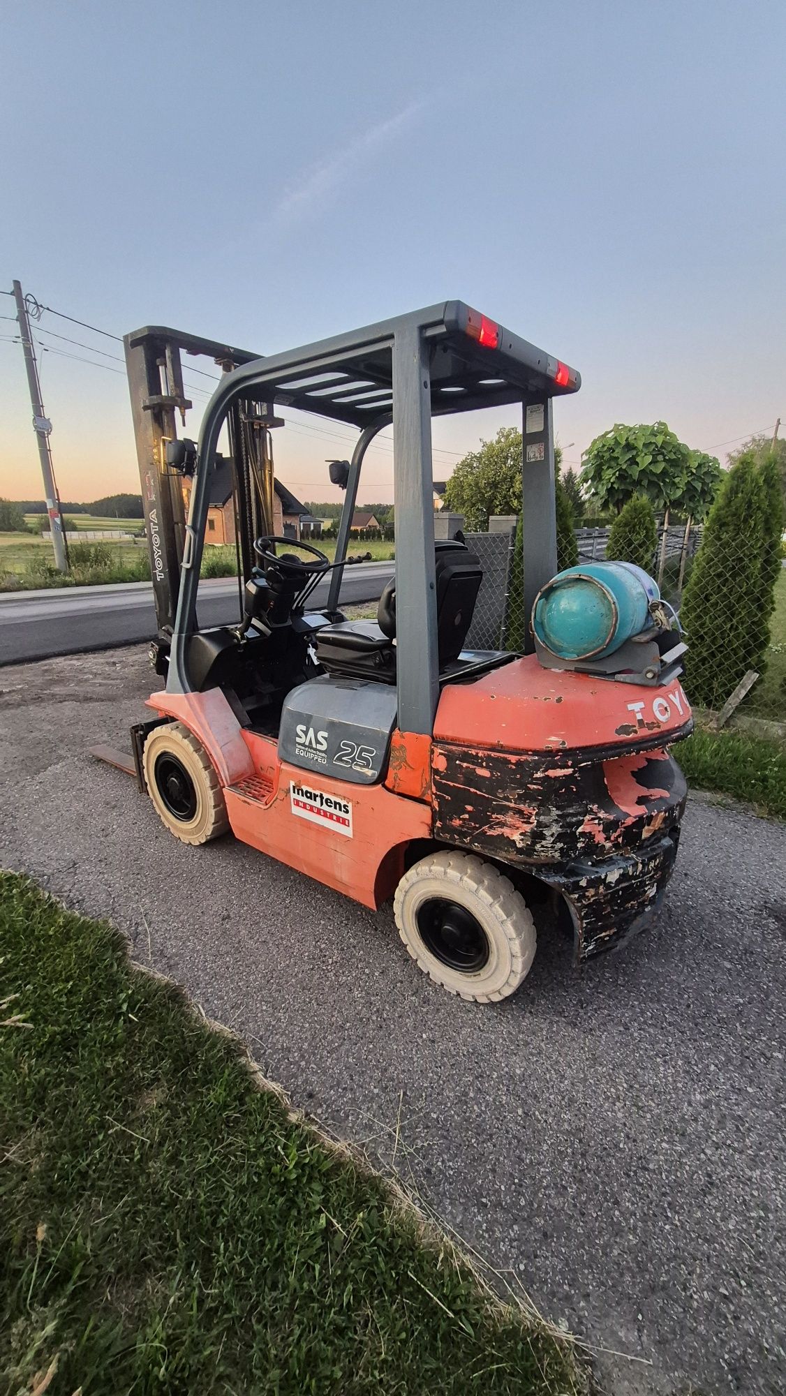 Wózek widłowy TOYOTA 7fgf25, 2500kg
