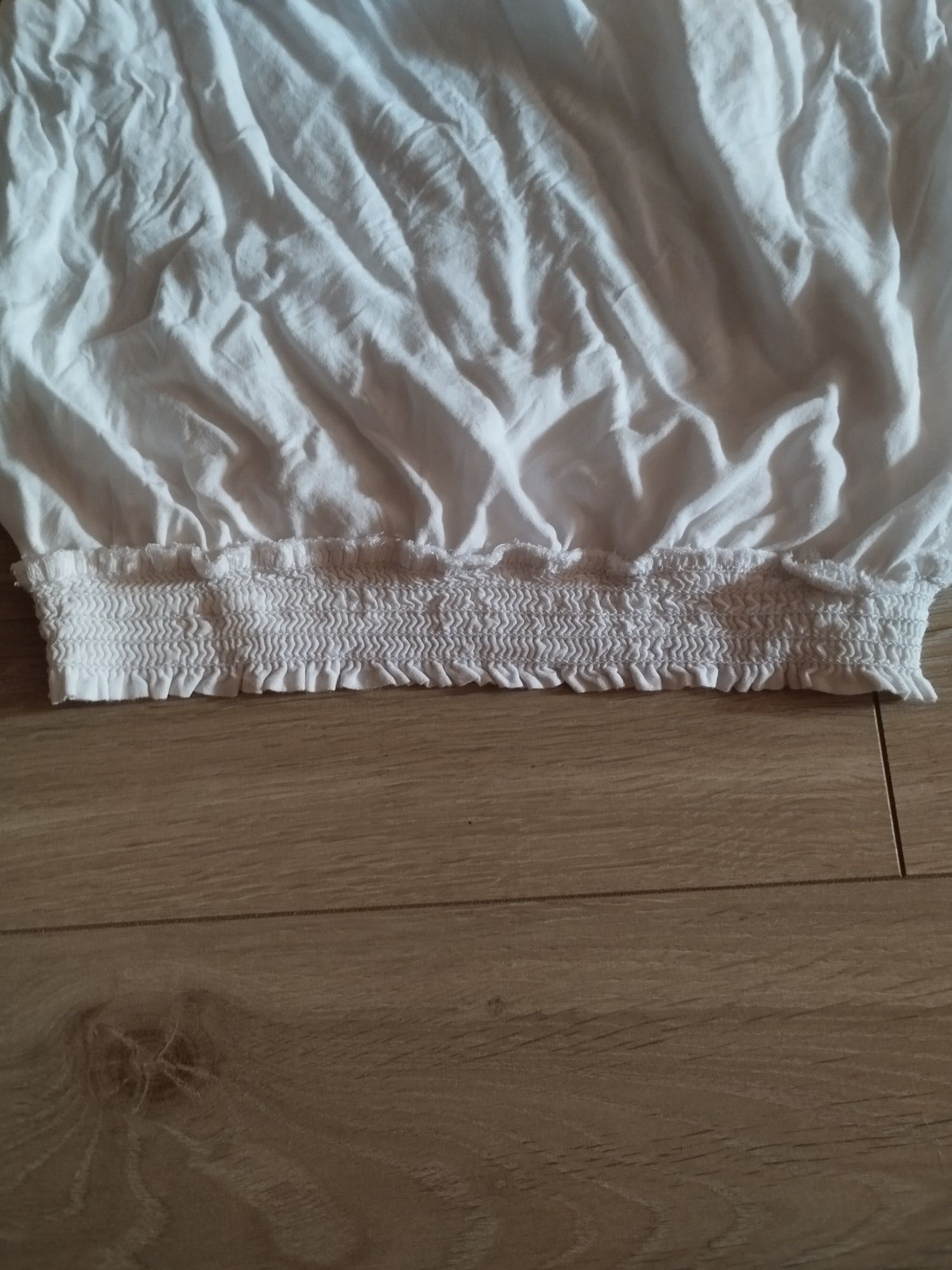 Elegancka biała bluzka hiszpanka z długim rękawem cienka 100% wiskoza