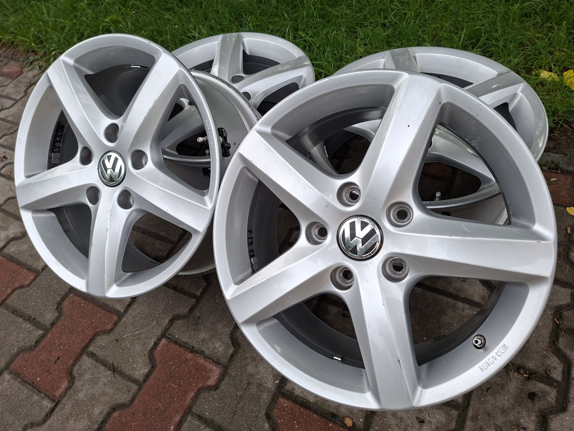 5x130 R17 Felgi Aluminiowe Oryginalne VW Touareg czujniki Alufelgi 17"