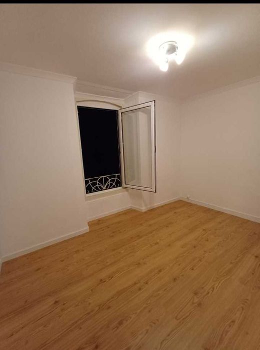 Moradia T4 disponível para arrendamento em 08 de fevereiro 2026