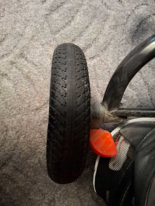 Велосипед трьохколісний Tilly CAYMAN,від 9 місяців.