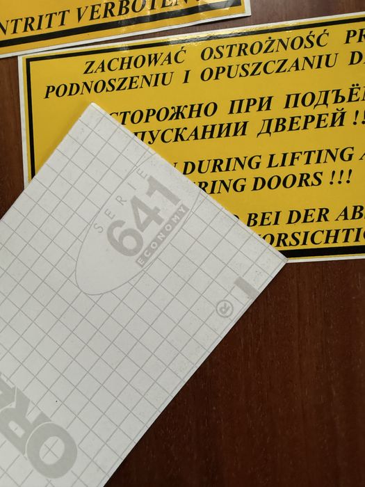 Nieupoważnionym osobom wstęp wzbroniony nalepki bhp