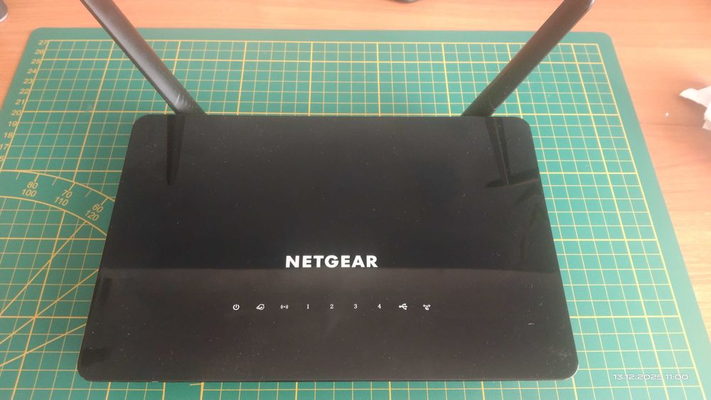 Router Netgear R6220