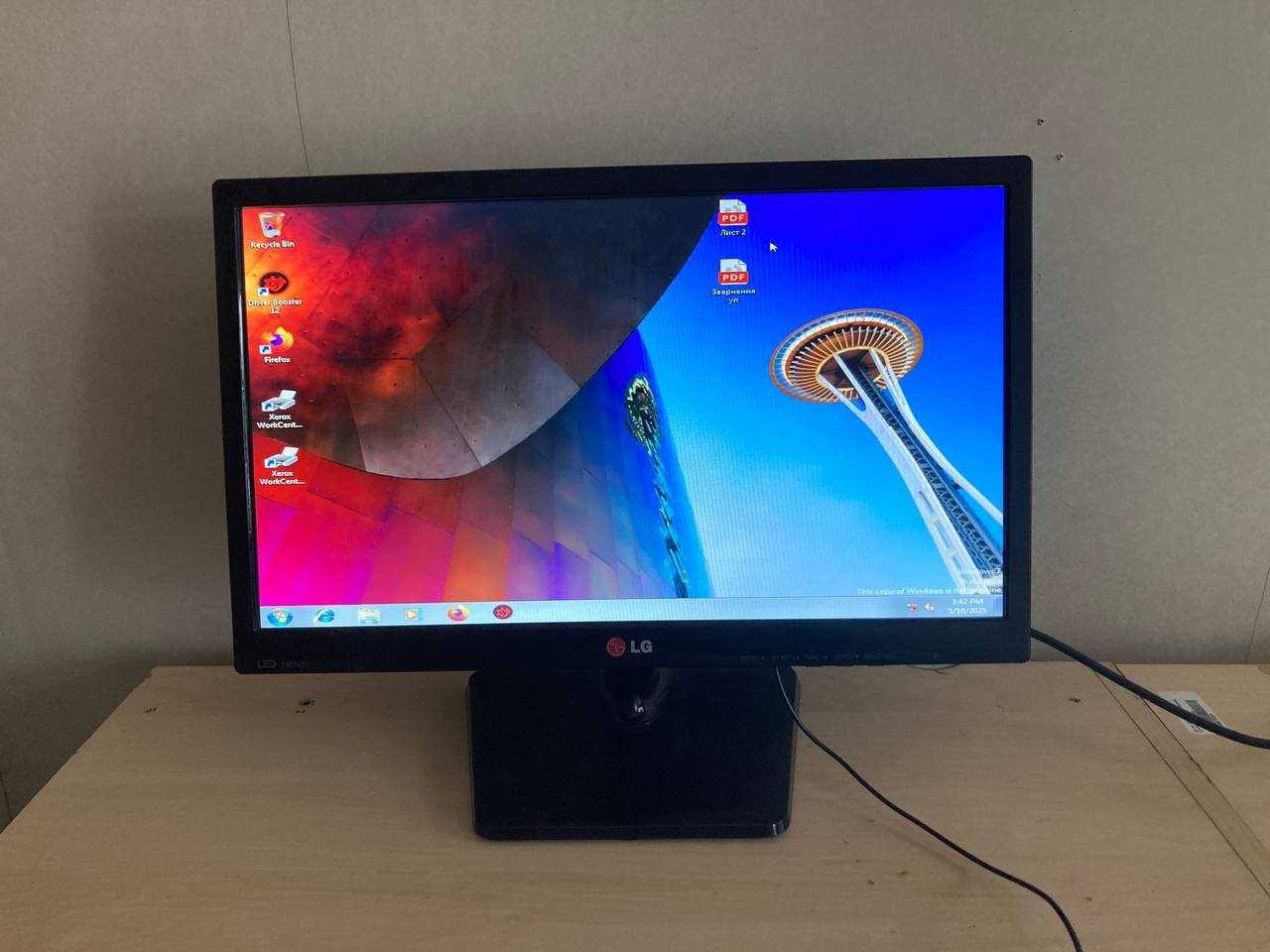 Монітор LG Flatron 19EN33S