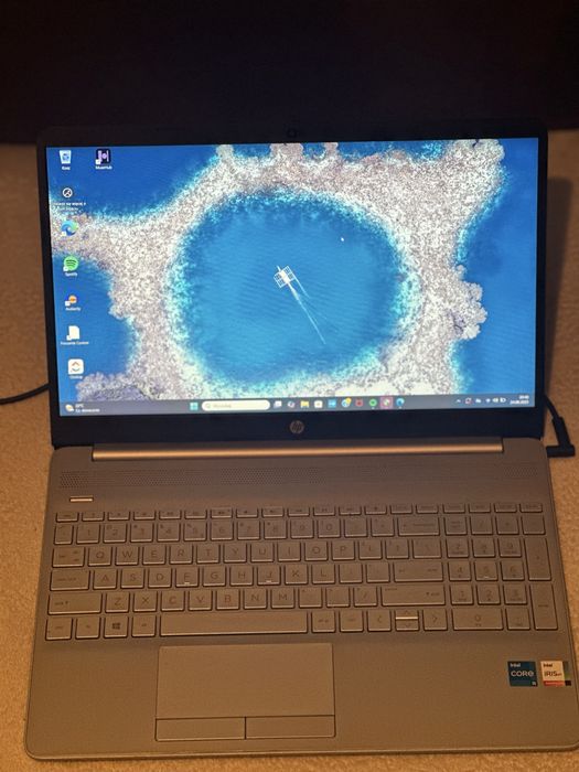 Laptop hp stan perfekcyjny