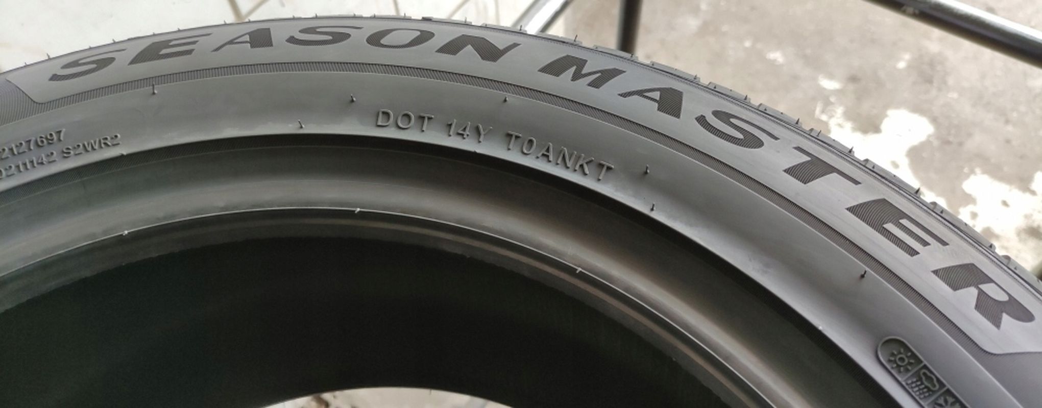 Opony 235/55r17 Greentrac Season Master 2025r C/B/71dB 3 lata gwar.
