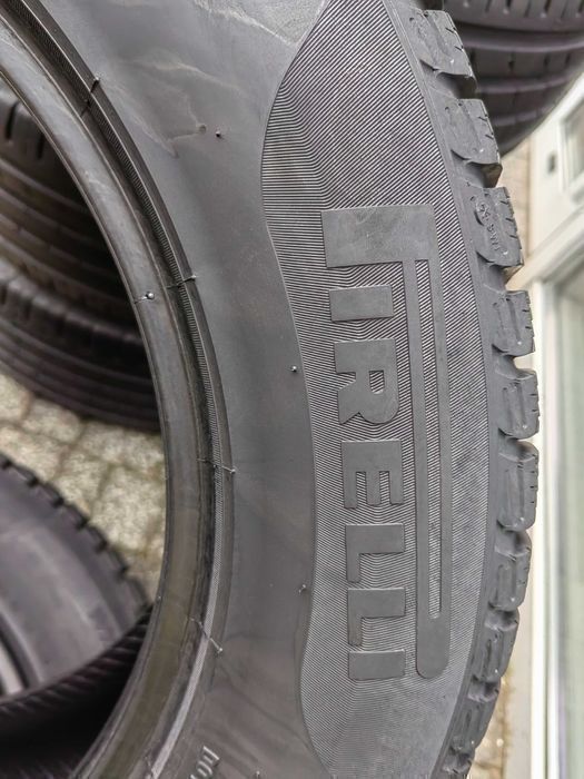215/60R16 95H Pirelli Sottozero 3 Winter  PARA zima