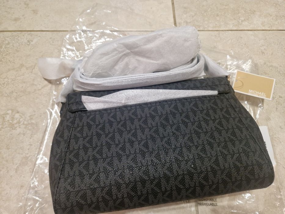 сумка Michael Kors jet set