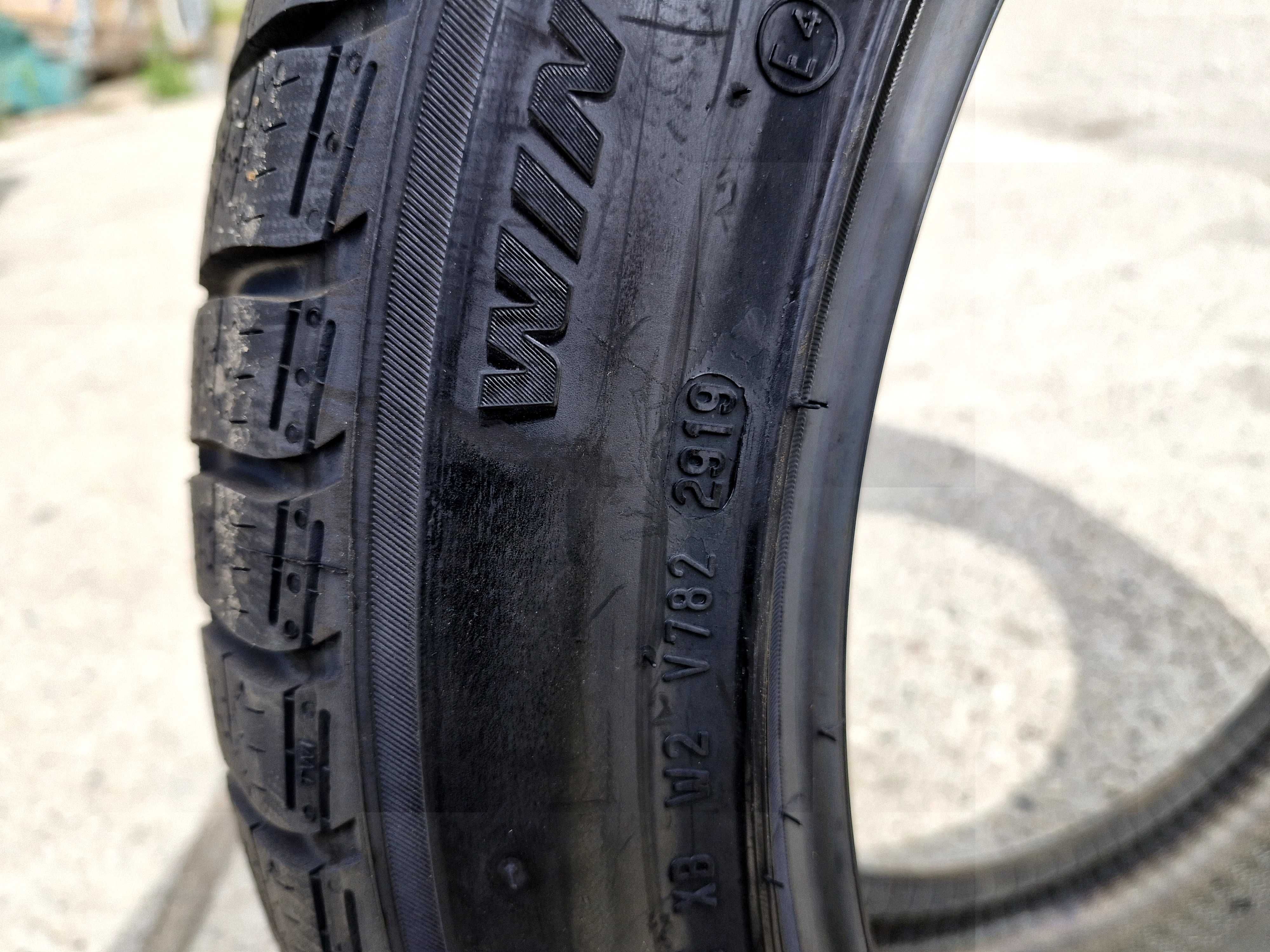 Opony pirelli sottozero3 245.45r19 2szt zimowe 2019r