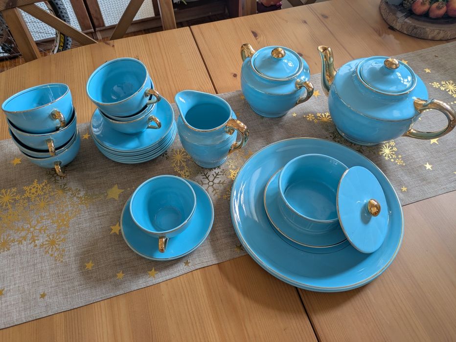 Serviço de chá cerâmica de Portugal, muito antigo em estado novo