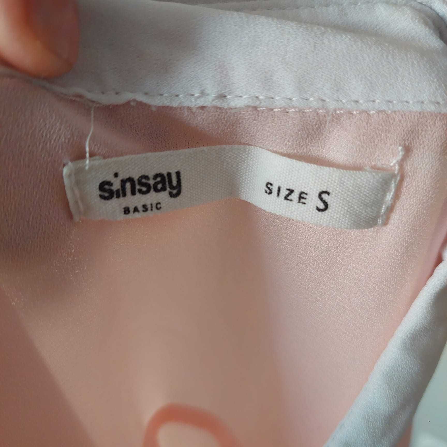 Koszula firmy Sinsay w rozmiarze S