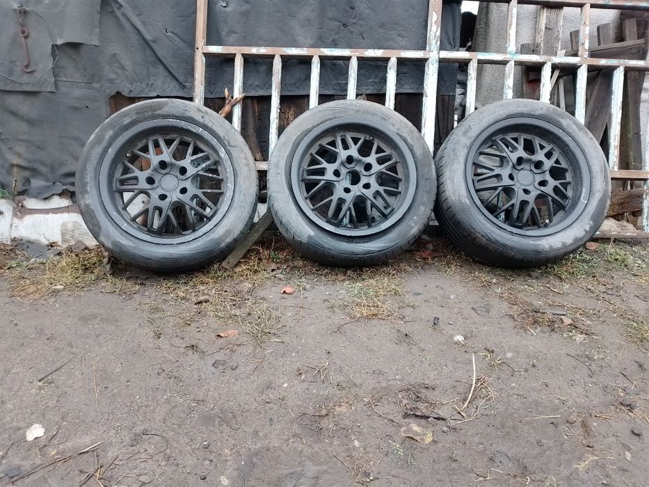 Диски 3 штуки резина на выброс