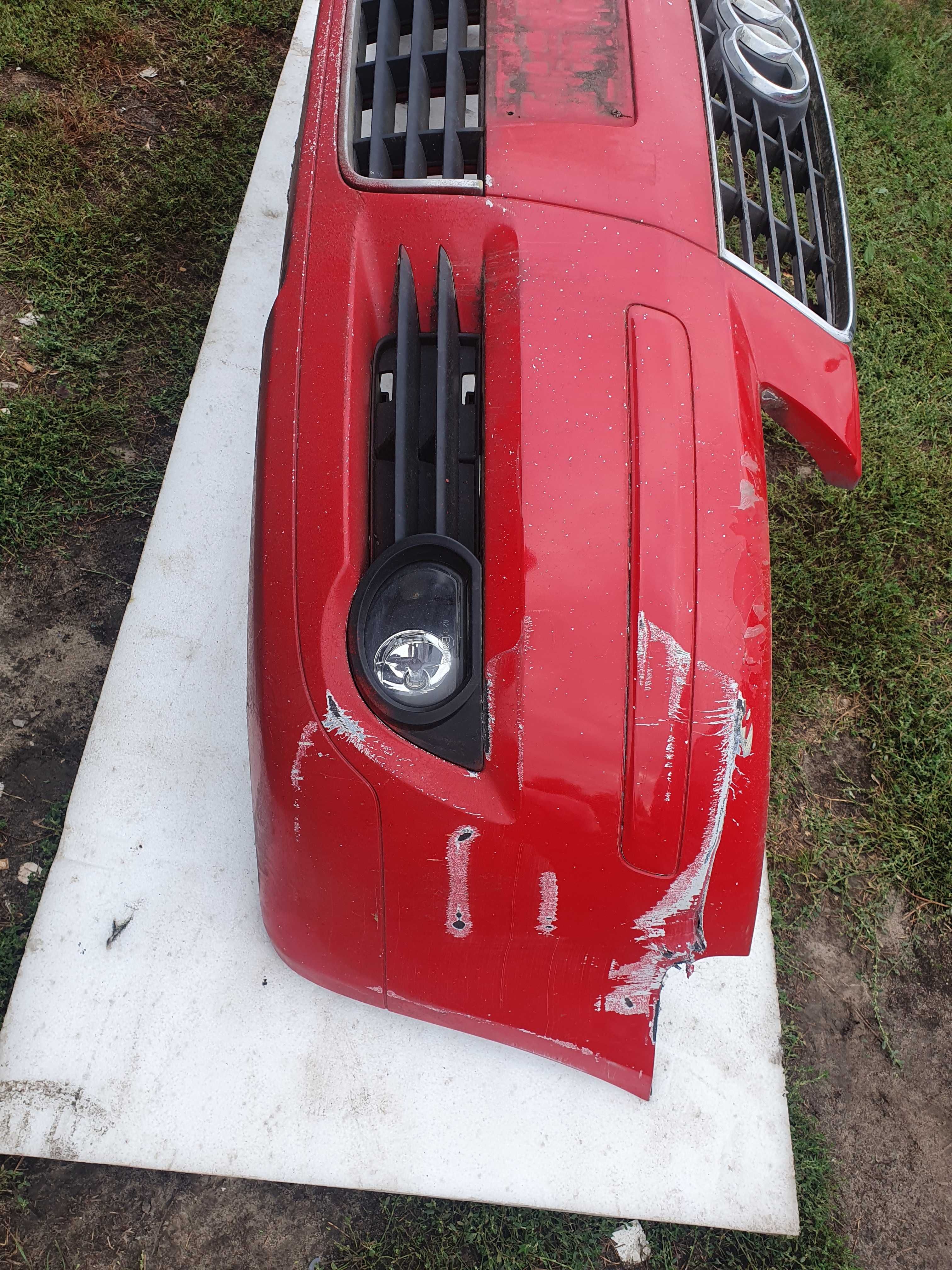 Zderzak grill kratka halogen Audi a3 8p LY3J komplet