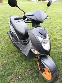 Skuter marki Kymco