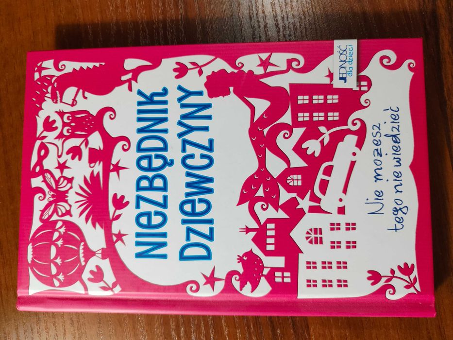 Książka na prezent dla nastolatki "Niezbędnik dziewczyny"