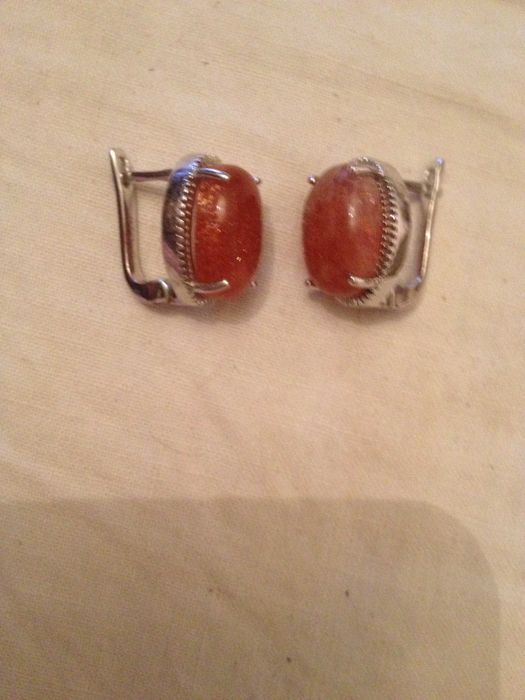 Серебряные серьги 925 пробы с солнечным каменем из США