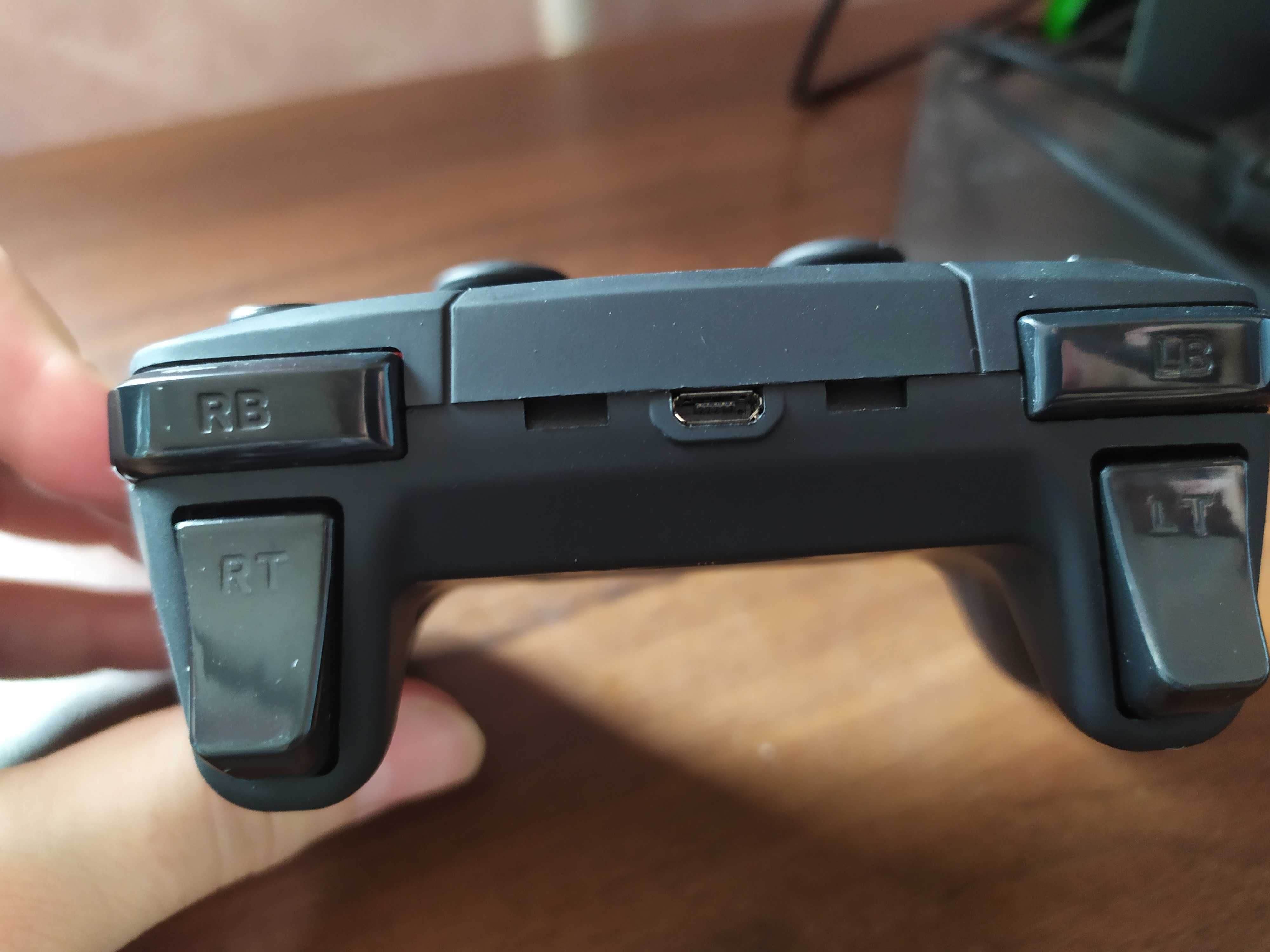 Геймпад TRUST GXT 545 Yula Wireless gamepad