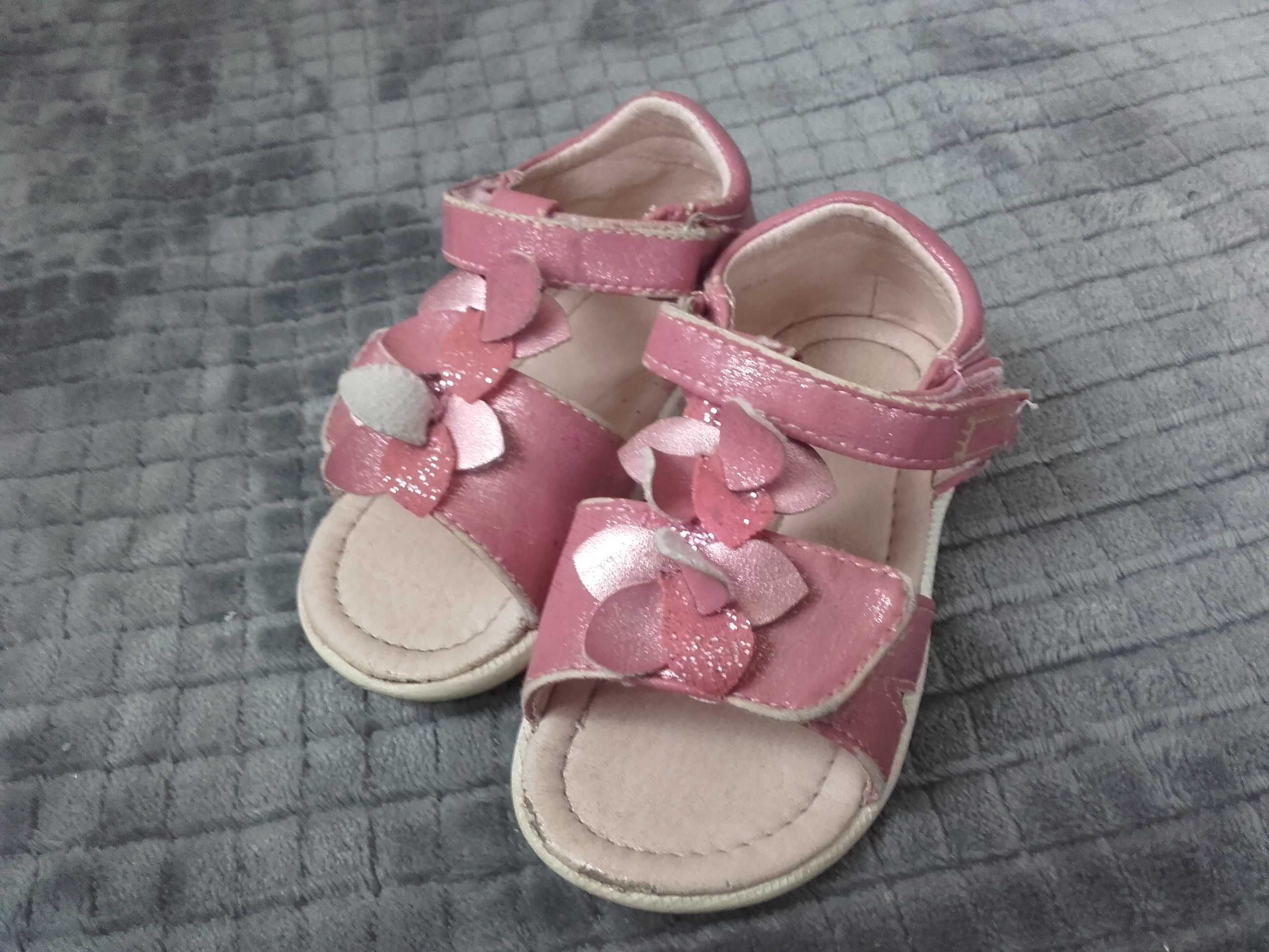 różowe brokatowe sandałki Nelli blu rozmiar 20 wkładka 13,2 cm