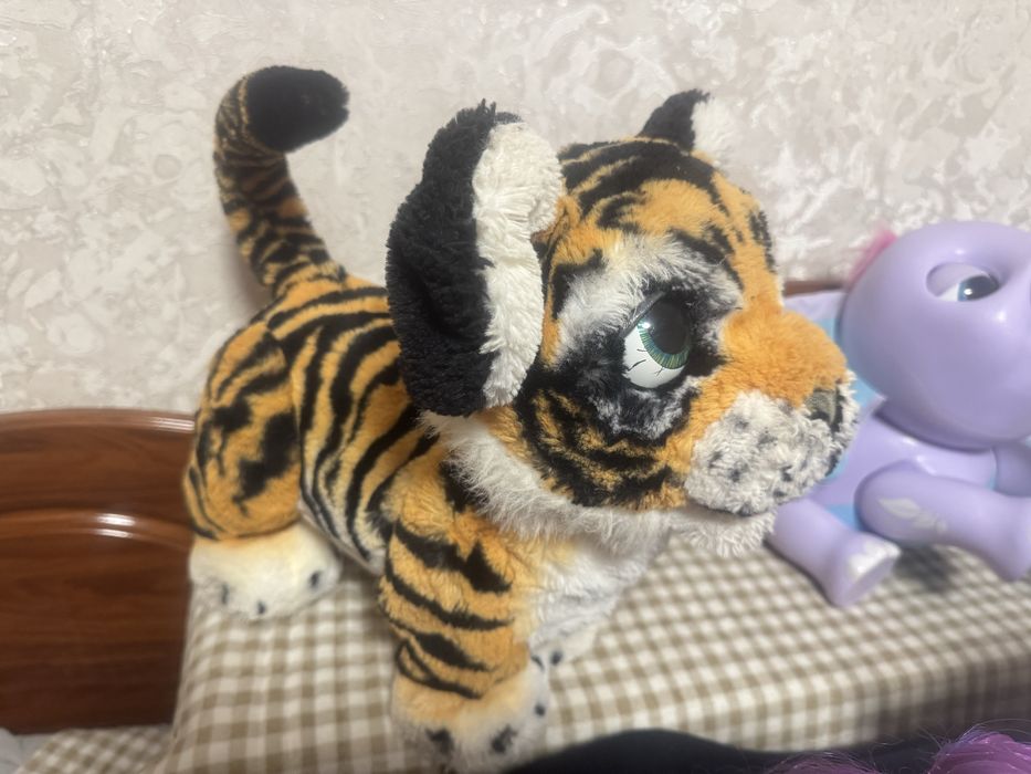 Інтерактивний тигр фурріал furreal tiger