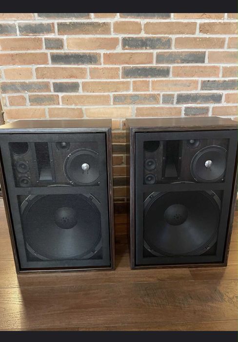 Kolumny SANSUI SP-3000