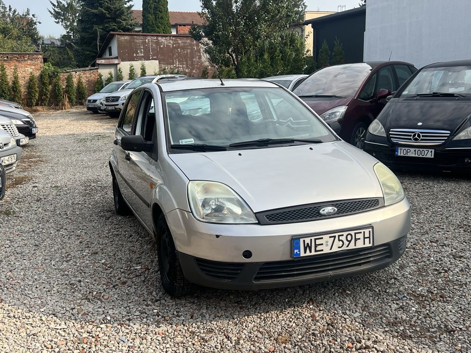 Ford Fiesta 1.3 2005r tylko 164 tys km, klima, hak!