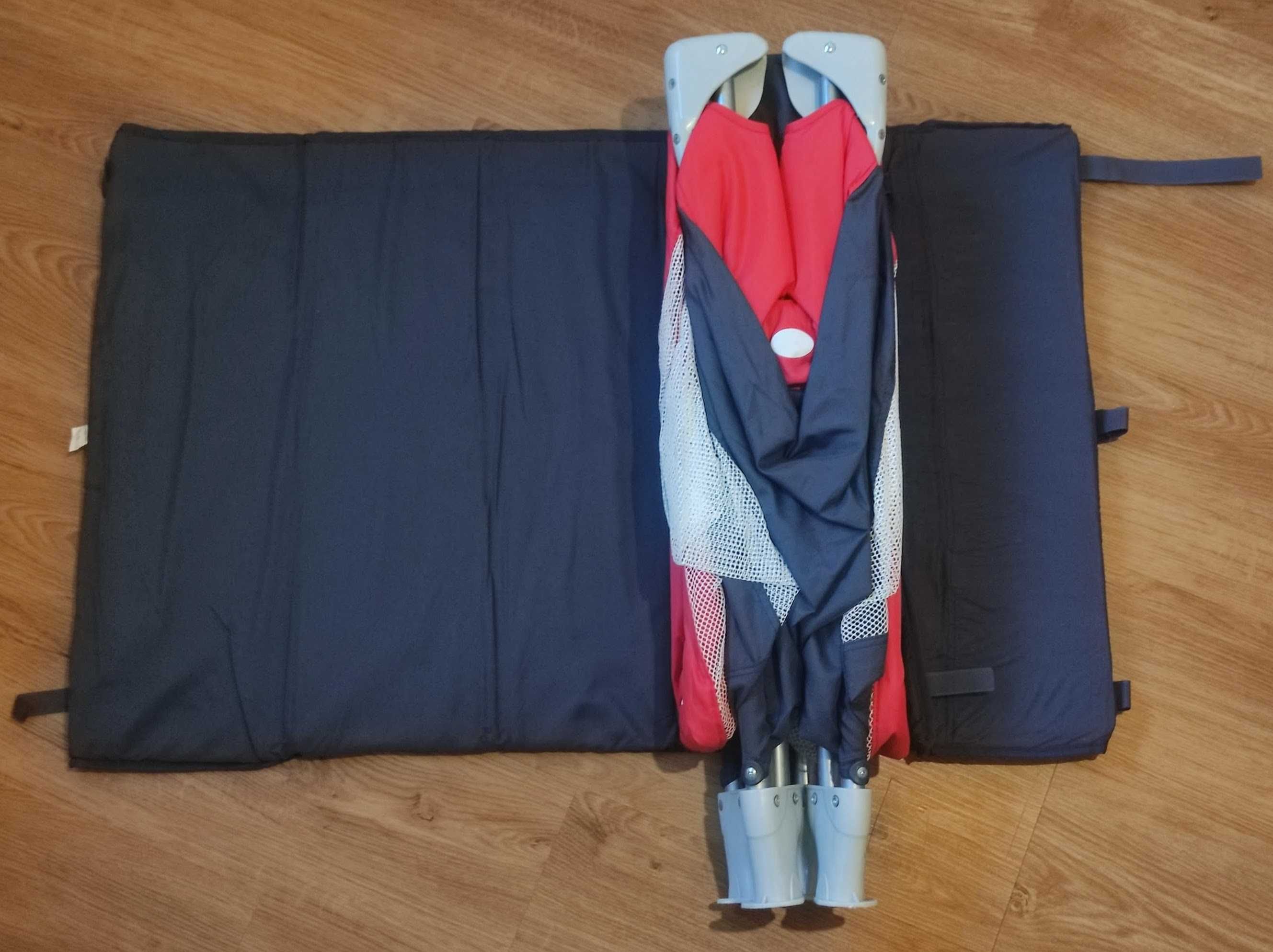 Berço de viagem com colchão