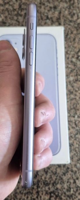 Iphone 11 Cena 600zł