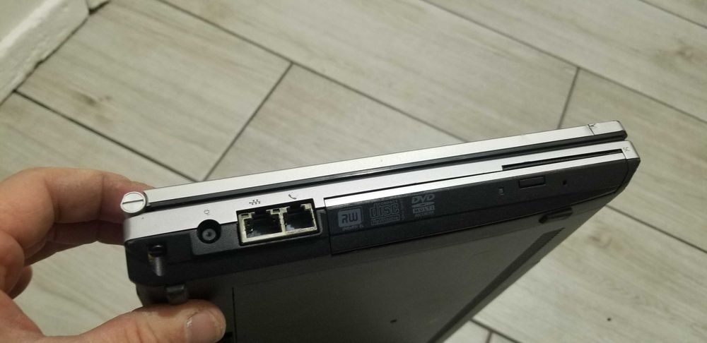Ноутбук HP 2560p I5-2540/2Gb