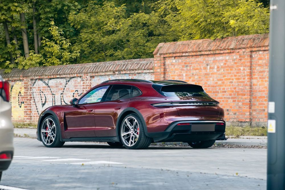 Porsche Taycan 4S Cross Turismo / Burmester / salon polska / 1. właściciel