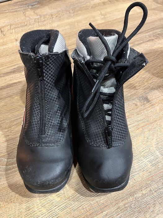 Buty do nart biegowych rozm. 32