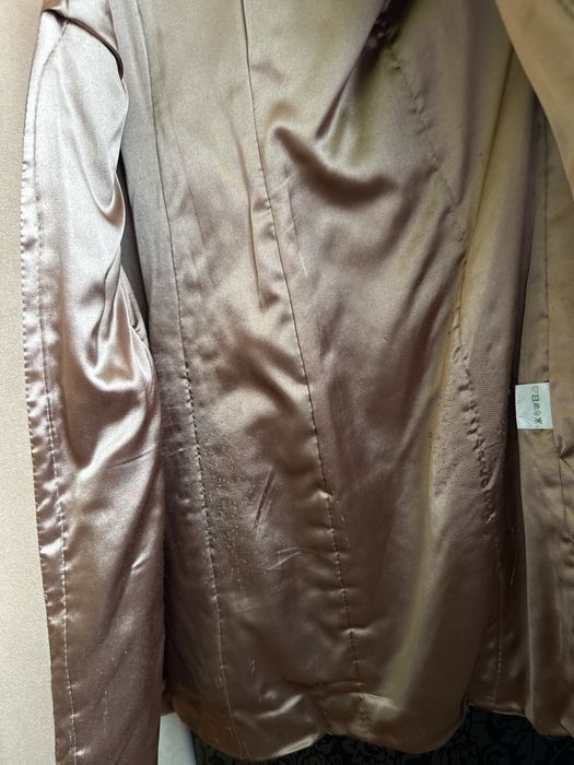 Кашемірове пальто на утепленні з капюшоном