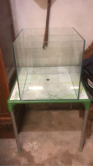 Aquarios Cubo por medidas e outros aquarios