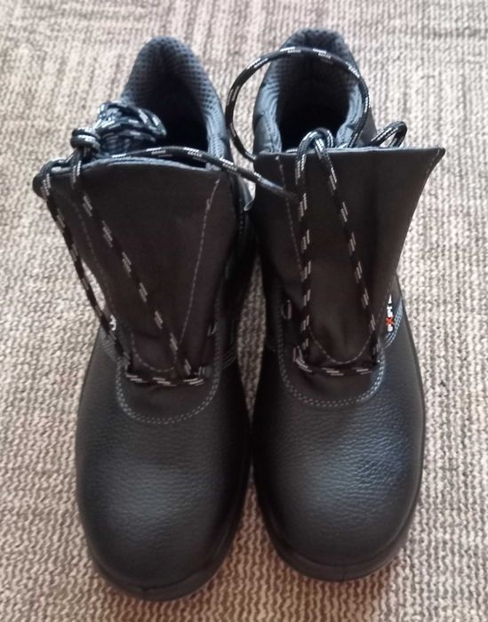 Спецвзуття. Робочі черевики Exena. 44 розмір