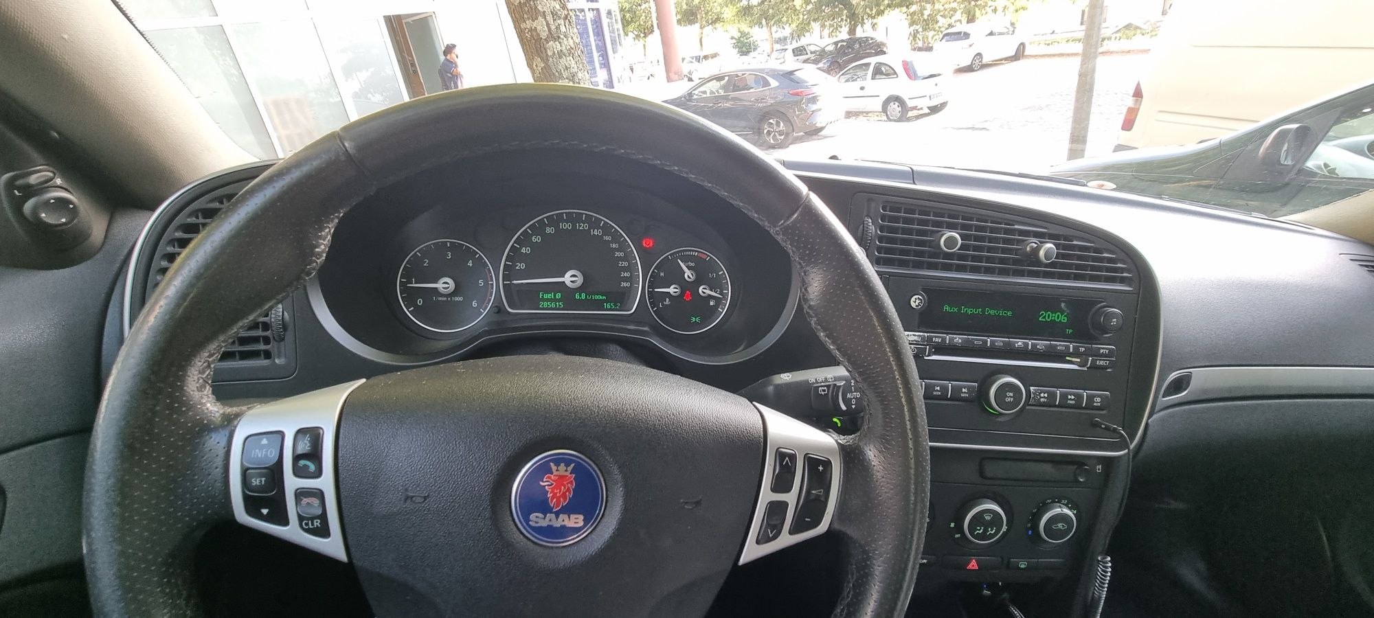 Saab 9-3 Vector imaculadamente nova