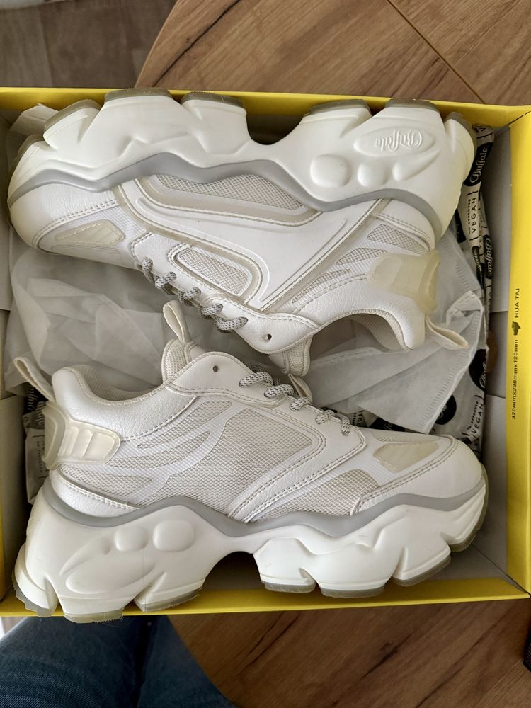 Buffalo BINARY ATHENA - Sneakersy - biały rozm.39