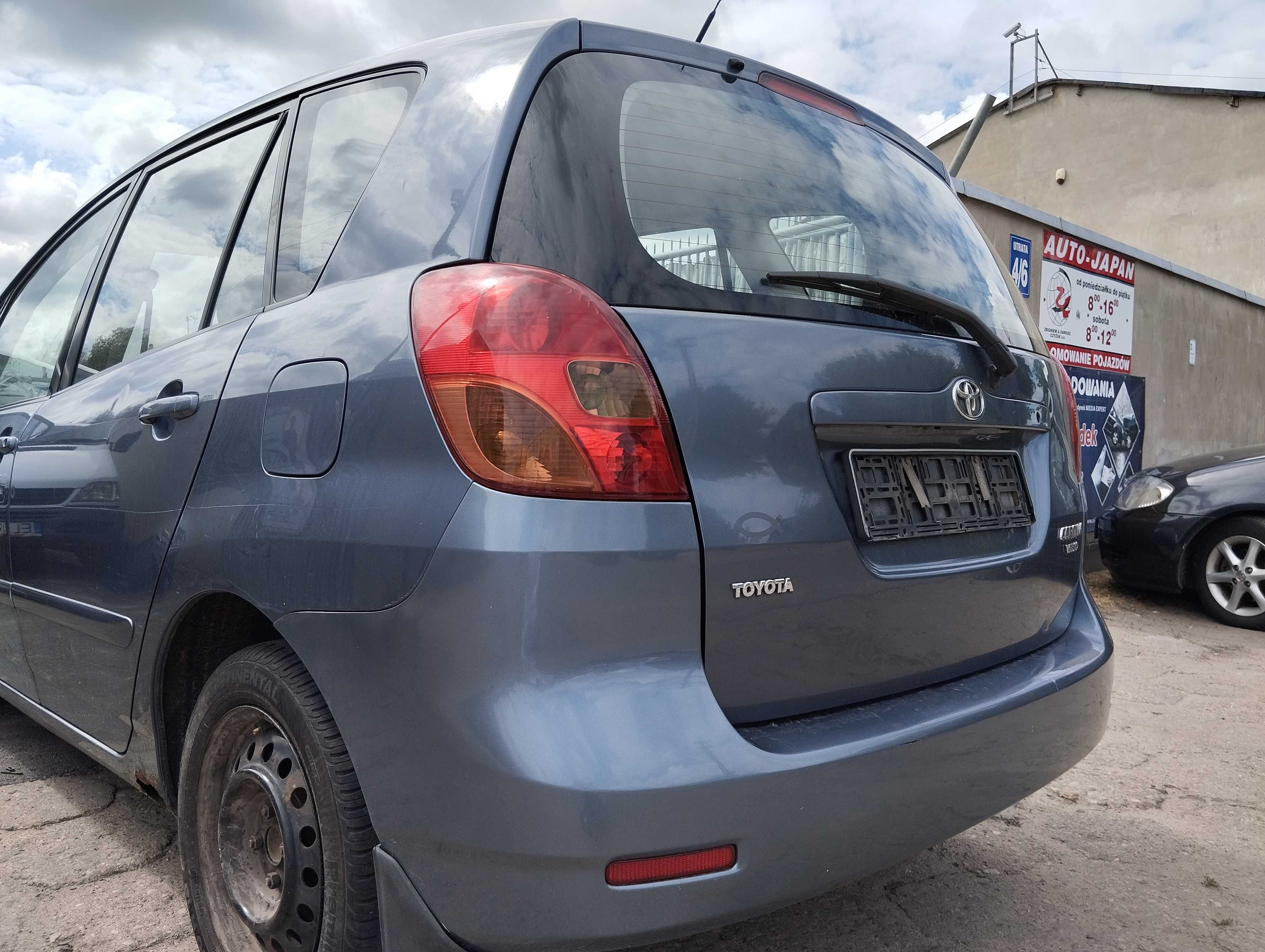 Toyota Corolla Verso 2.0 D4D 2002r.Zderzak tylny.